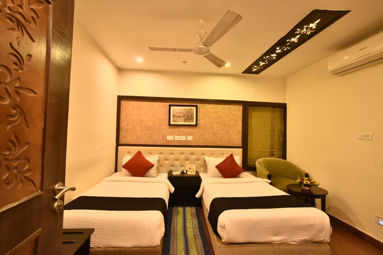 Casa Broadway-A Boutique Hotel 加尔各答 外观 照片