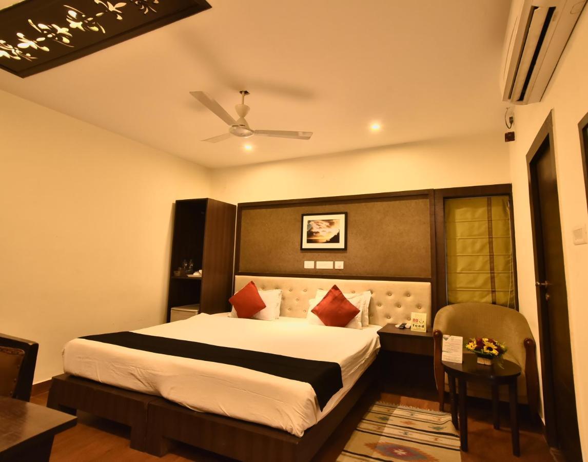 Casa Broadway-A Boutique Hotel 加尔各答 外观 照片