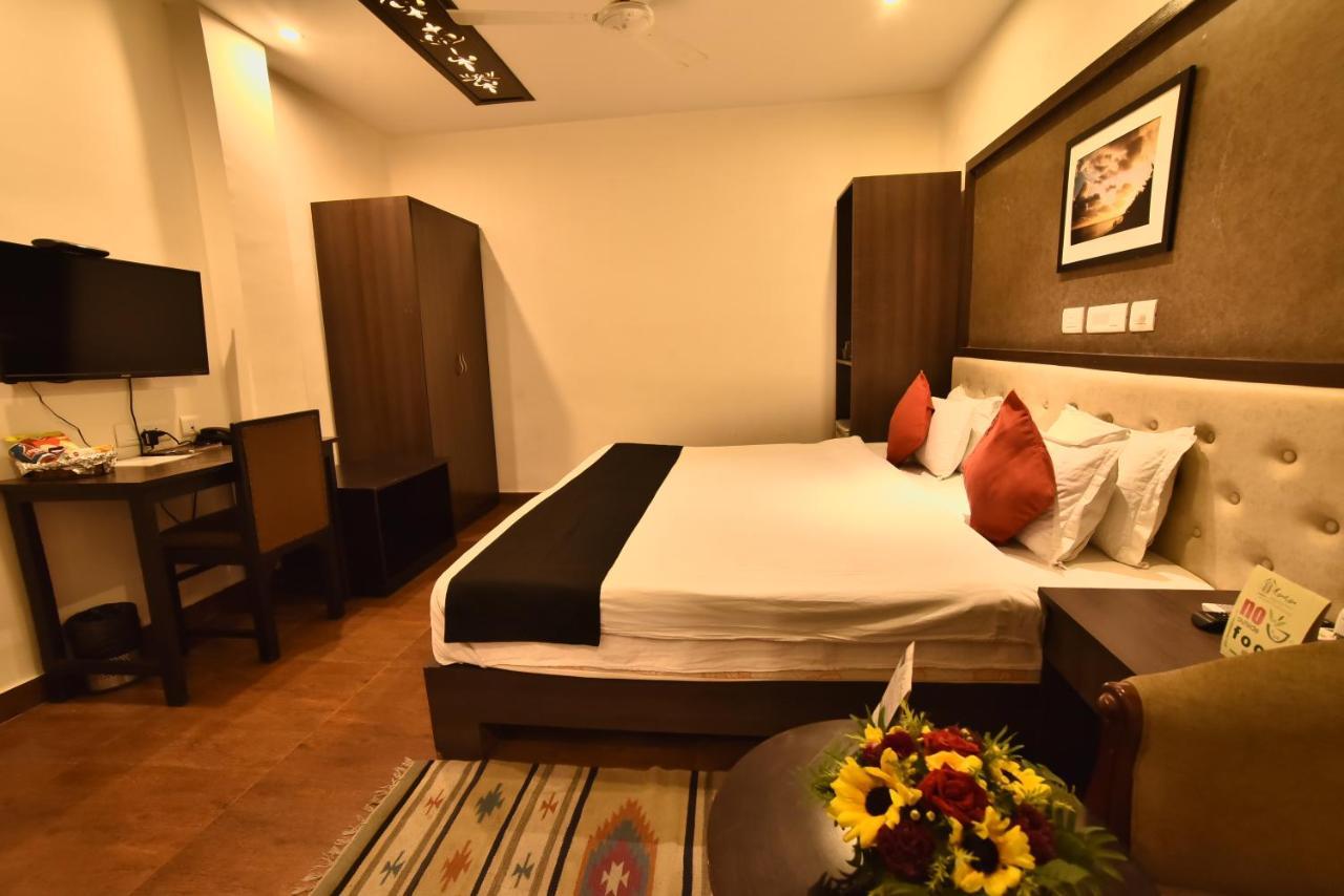 Casa Broadway-A Boutique Hotel 加尔各答 外观 照片