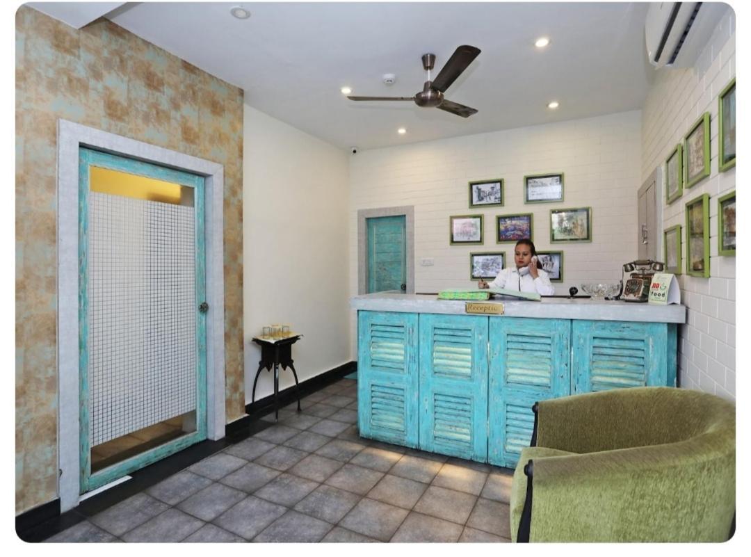 Casa Broadway-A Boutique Hotel 加尔各答 外观 照片