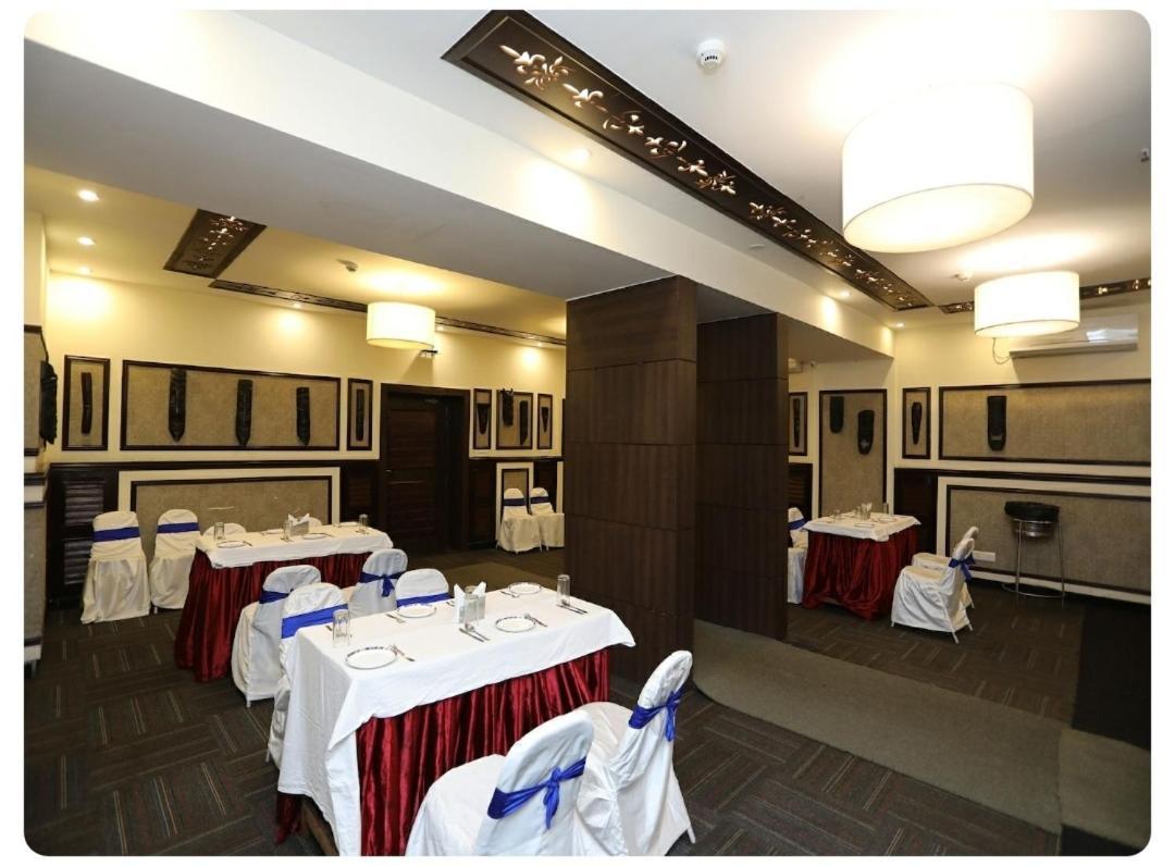 Casa Broadway-A Boutique Hotel 加尔各答 外观 照片